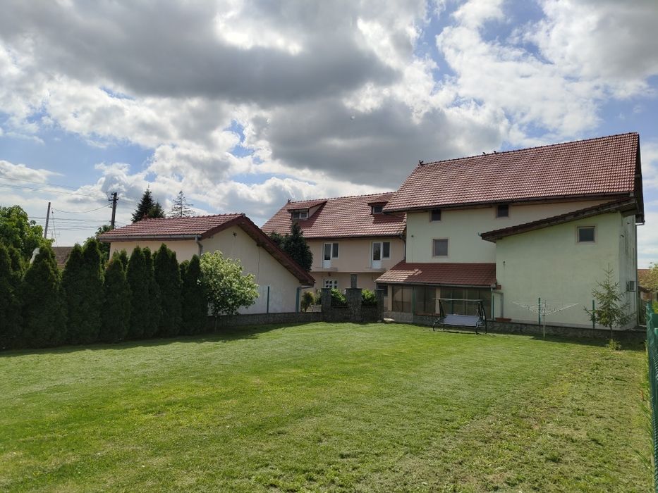 Vând casă în Sânnicolau Mare