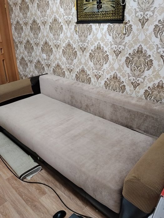Продам диван б/у