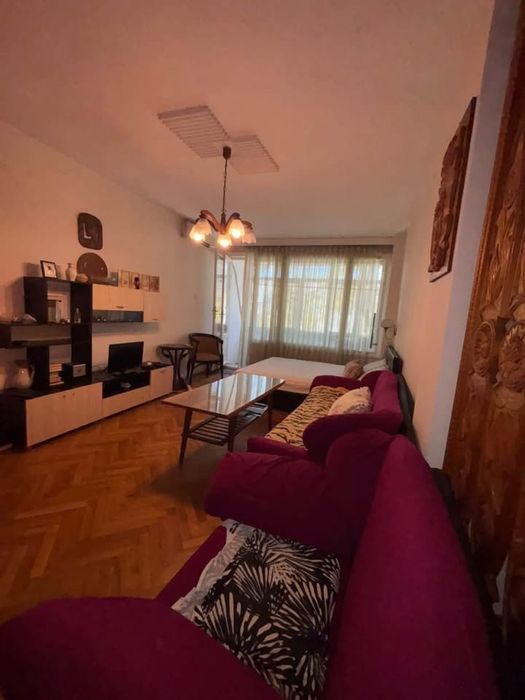 Дава се под наем Тристаен апартамент в Пловдив, Мараша - 100 кв.м за 470 € - Снимка #4