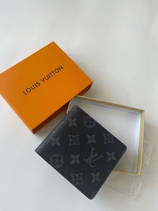 Portofel Louis Vuitton  – Elegant & Premium
