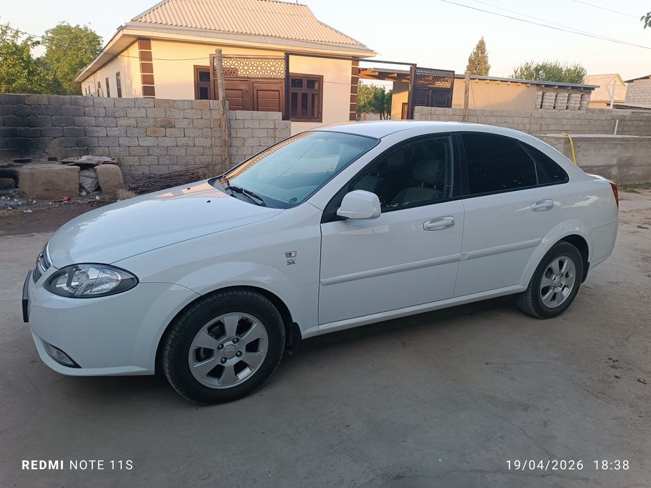 Jentra 2022 Lasetti surocha sotiladi