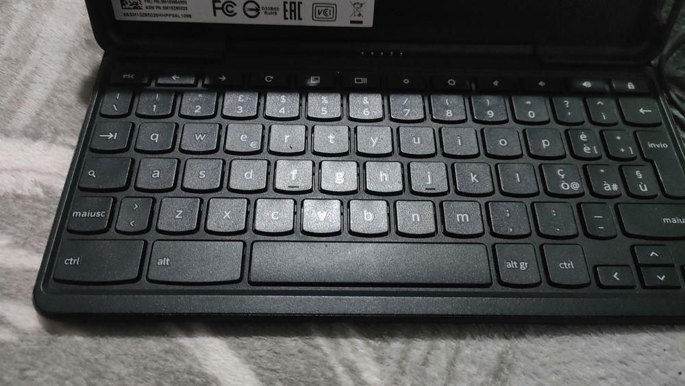 Tastaturi cu husa de Lenovo 10e Chromebook keyboard