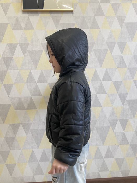 Детская куртка для девочек