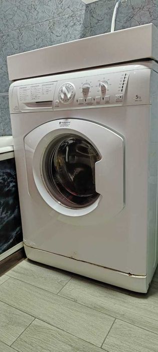 стиральная машина HotPoint Ariston б/у продам