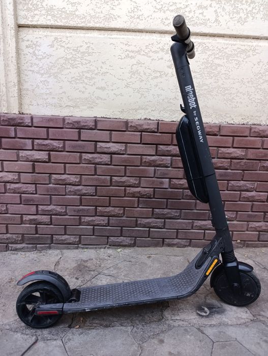 Электросамокат Segway Ninebot es4