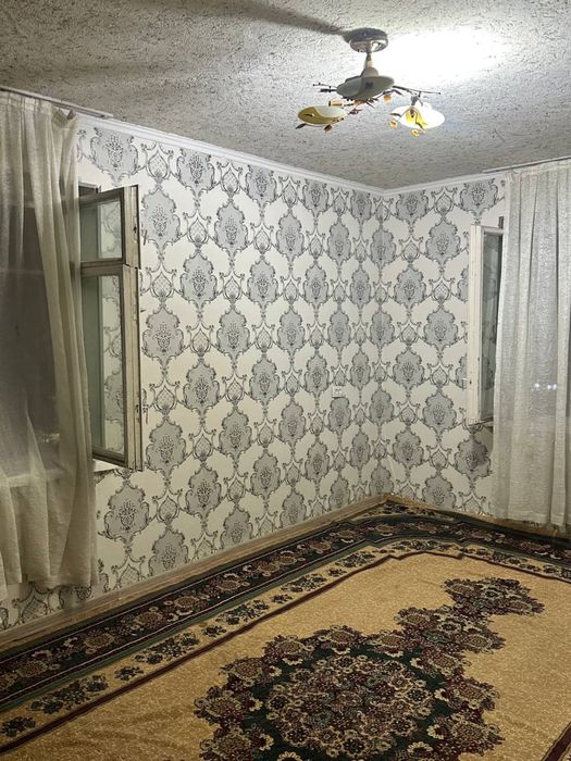 Qizlarga sheriklikka kvartira