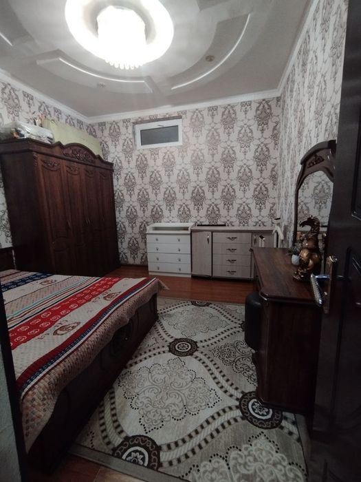 2сотик ховли сотилади