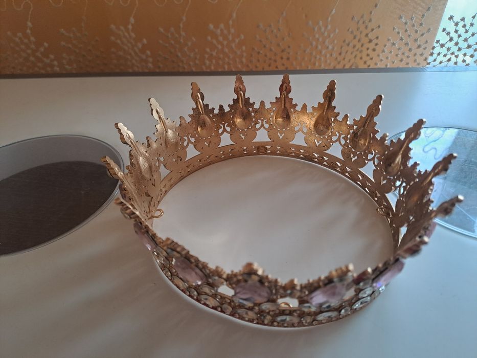 Корона сатылады тортка арналған 1000