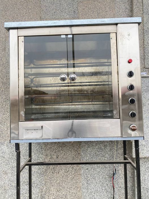 Katta gril apparat, elektrda ishlaydi, holati yaxshi