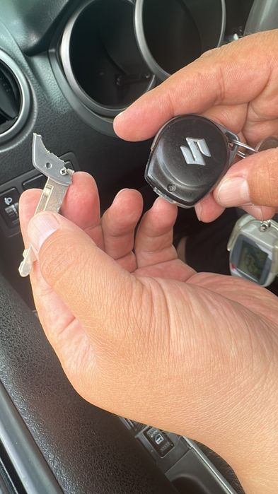 Изготовление ключей toyota Астана открыть машину ремонт замка зажигани