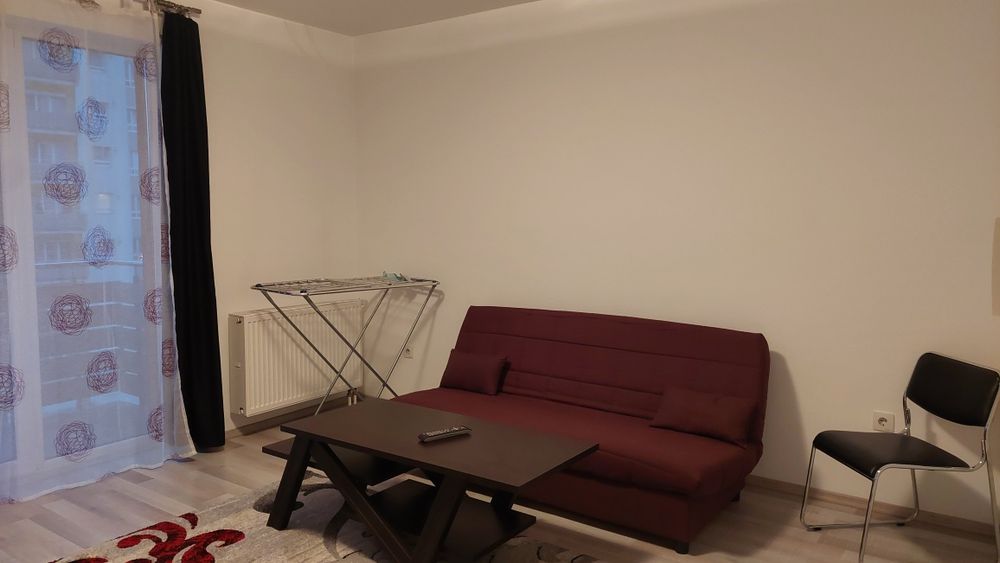 Regim hotelier/ cazare/ 2 camere/decomandat/zona mall/Avantgarden 3