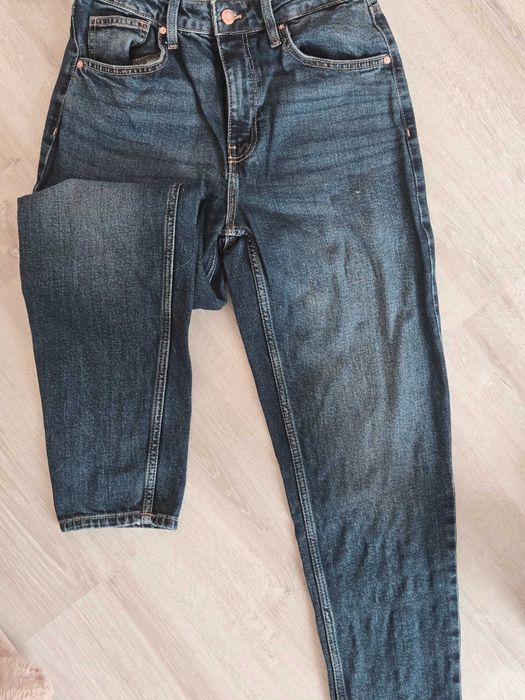 Коплект eur 34  pull&bear & bershka