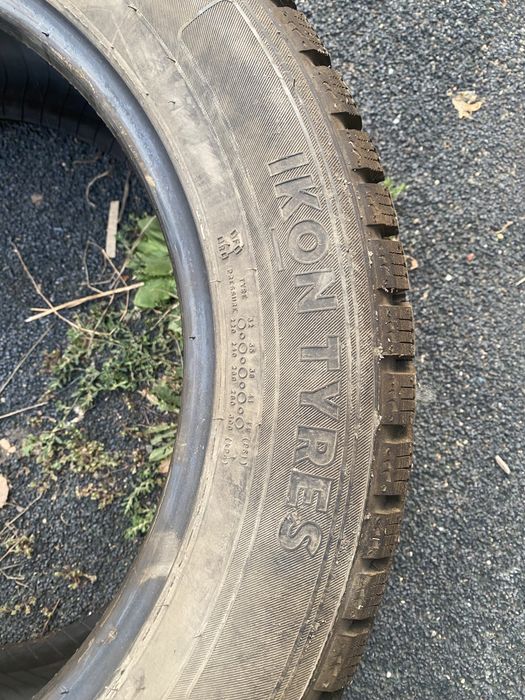 Продам шины в отличном состоянии