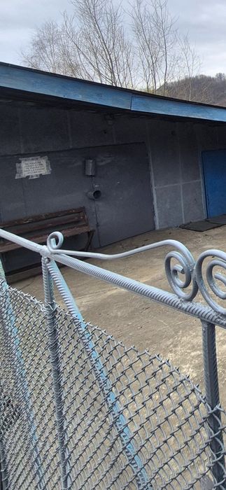 Usa de  garaj,  175 înălțime/230 Latime