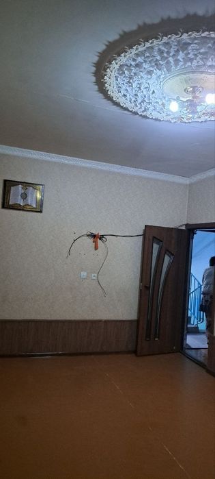 ЧИЛАНЗАР 11 кв 1 ХОНА 2 Хона Килинган 1 етажда Уртача Ремонт Срочноо