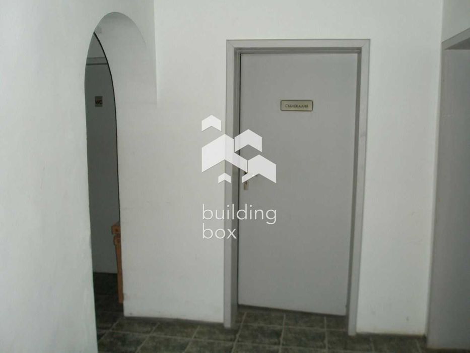 Продава се Промишлена сграда в Добрич, Център - 816 кв.м за 319 €/кв.м - Снимка #5