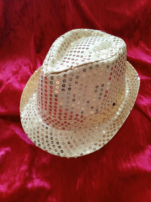 Шляпы маскарадные, карнавальные в наличии, Зорро, шериф, пират