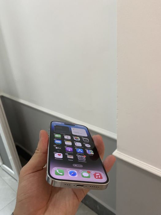 iPhone 14 pro Esim
