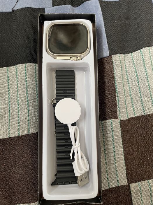 Smart watch ultra at900