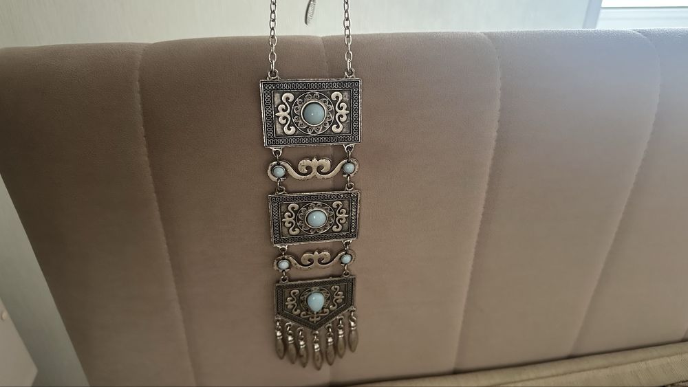 Набор украшений в национальном стиле