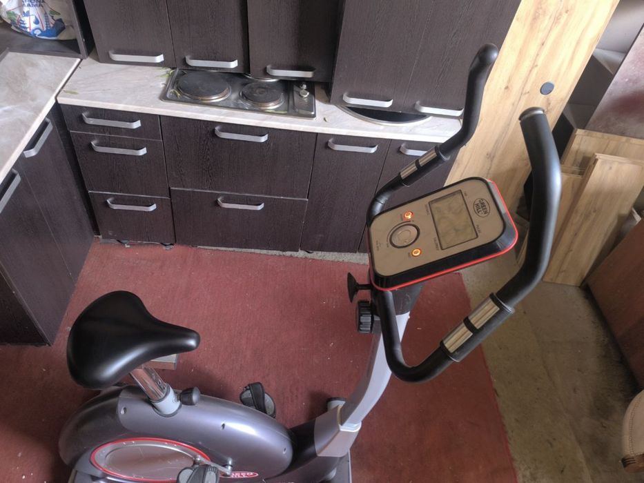 Продается велотренажер почти в новом состоянии