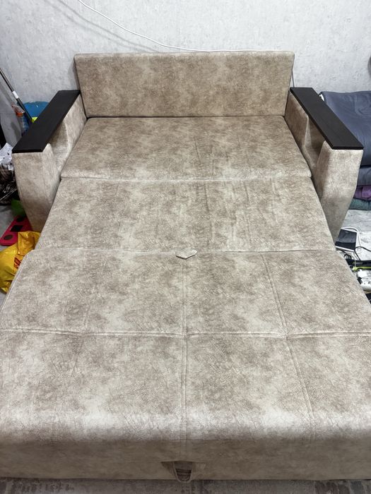 Диван, 120 см ширина