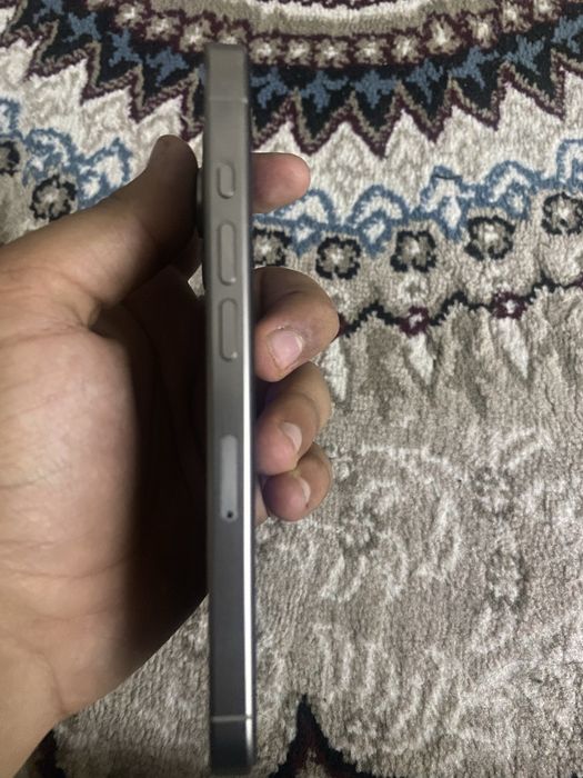 Iphone 15 pro 128 gb