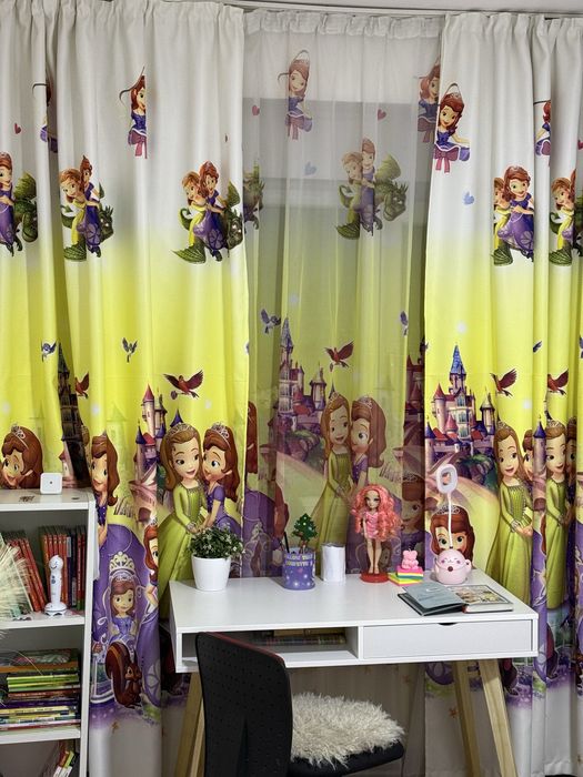 Perdea si draperii  fete