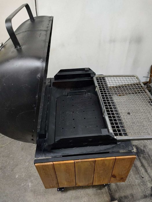 Gratar BBQ Smoker