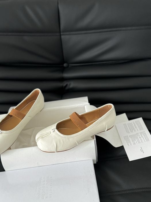 Balerini Maison Margiela alb, tip Premium