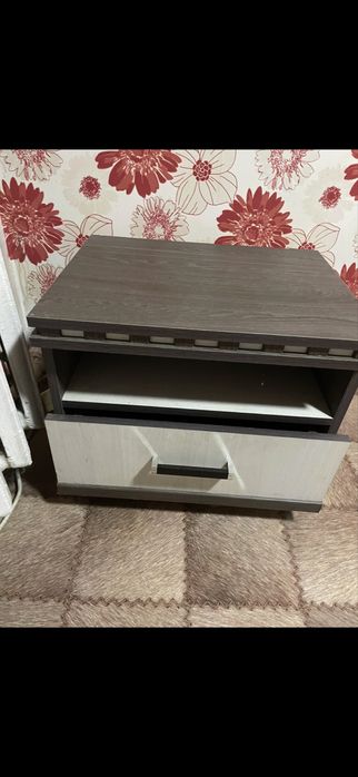 Продам спальный гарнитур