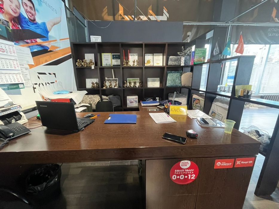 Продаётся стеллаж