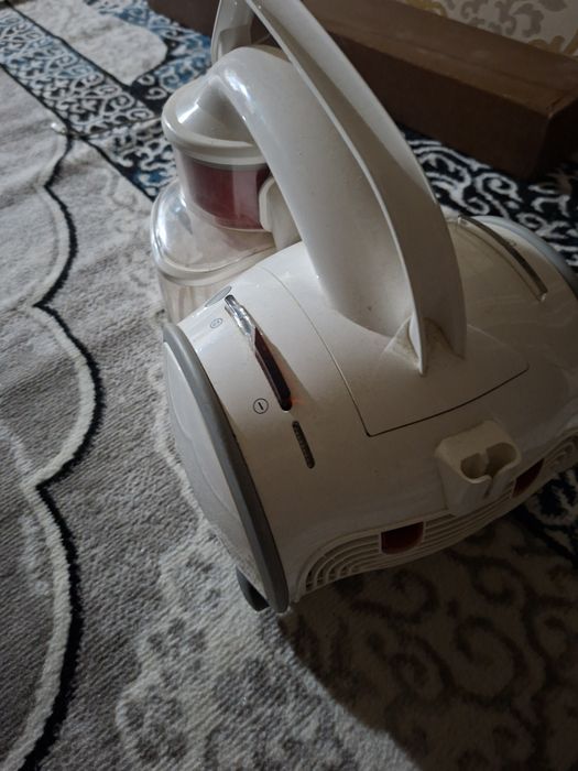 Шв машина и вяз машина +пылесос