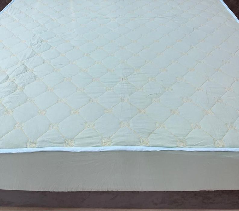 Наматрасник водонепроницаемый 8500