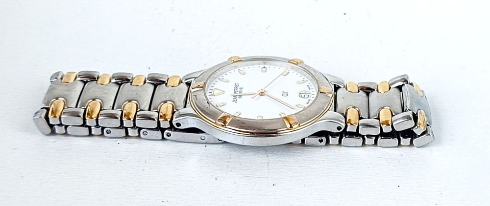 JEAN PERRET QJ GENEVE 3826 -ретро  швейцарски мъжки кварцов часовник
