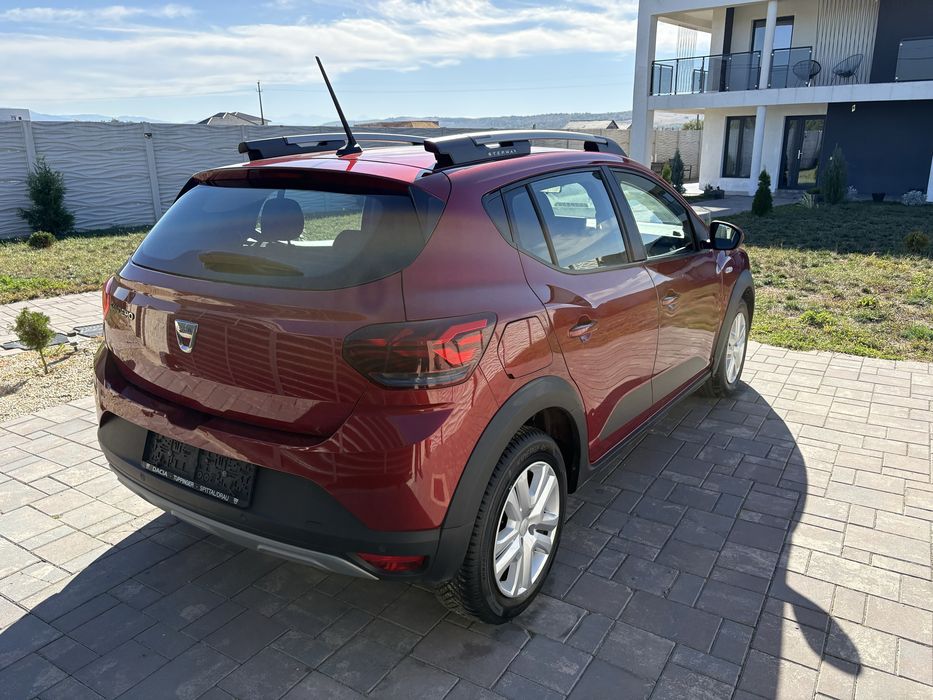 Dacia Sandero Stepway 2022 | 1.0 TCe 100 CP | Full Option | Navi | CarPlay | 6 Trepte