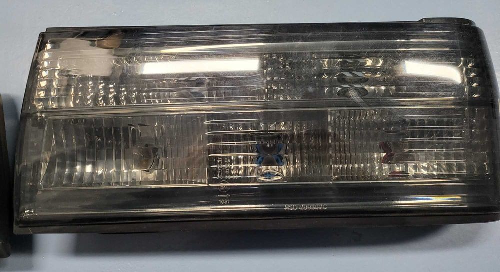 Vand lampi spate fumurii pentru BMW E30 1987-1991, cod RSD-200302C