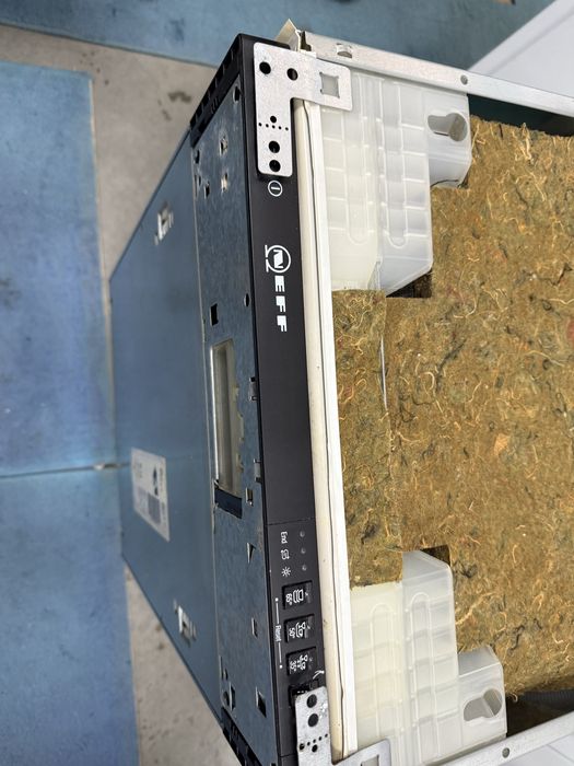 Съдомиялна машина NEFF 45/см