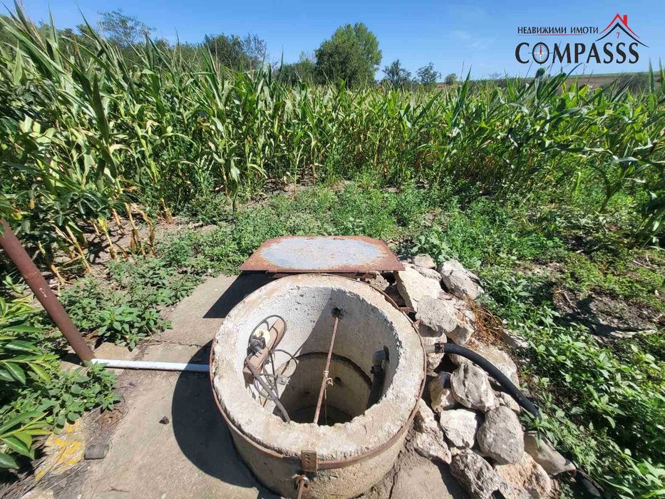 с. Градини, Общ. Ген. Тошево, къща с двор – 47000лева!