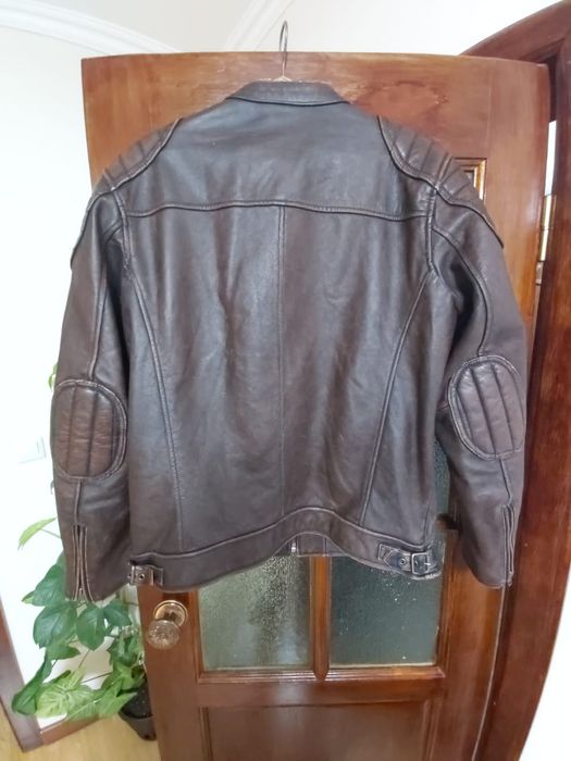 Кожаная новая куртка