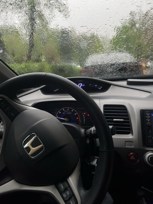 Надежный, экономичный Honda civic