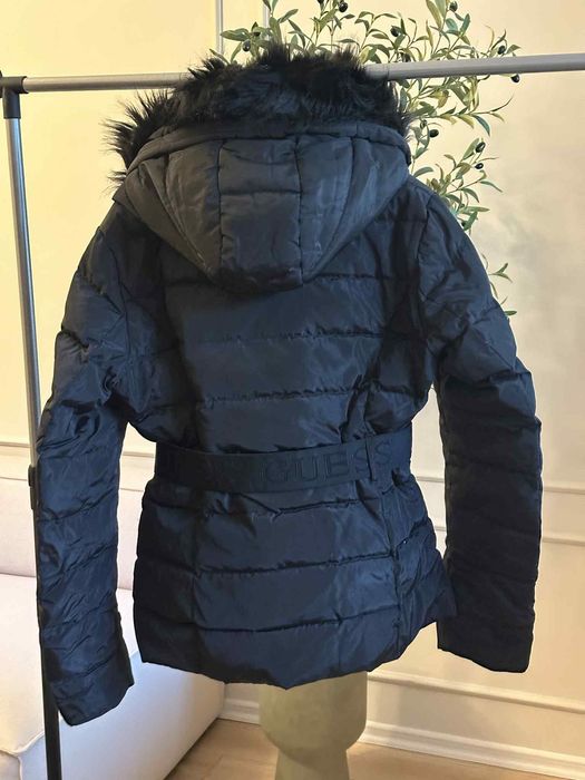 Зимно яке - GUESS - Естествен Пух