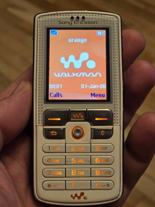 Telefon Colectie: Sony Ericsson W800i White