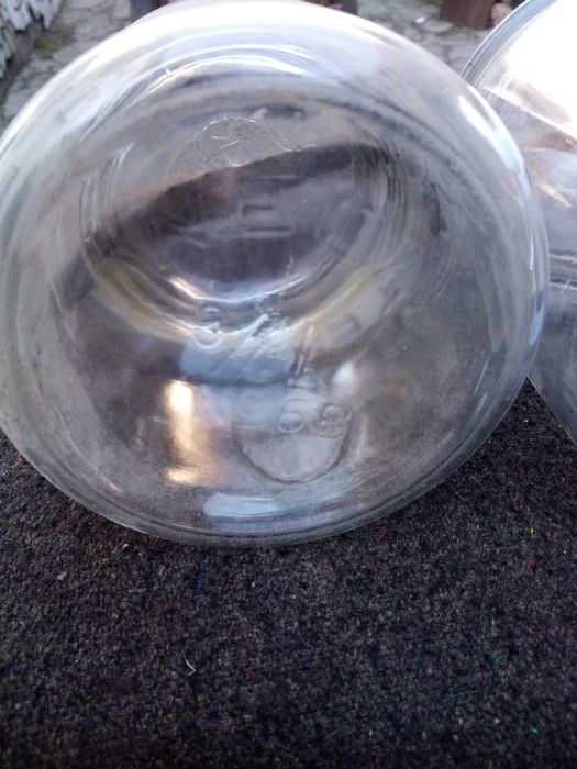 Стари    буркани