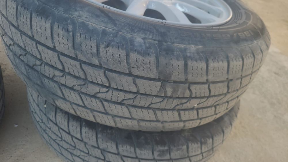 Диск и покрышка р 15