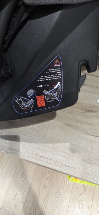 Новое автокресло