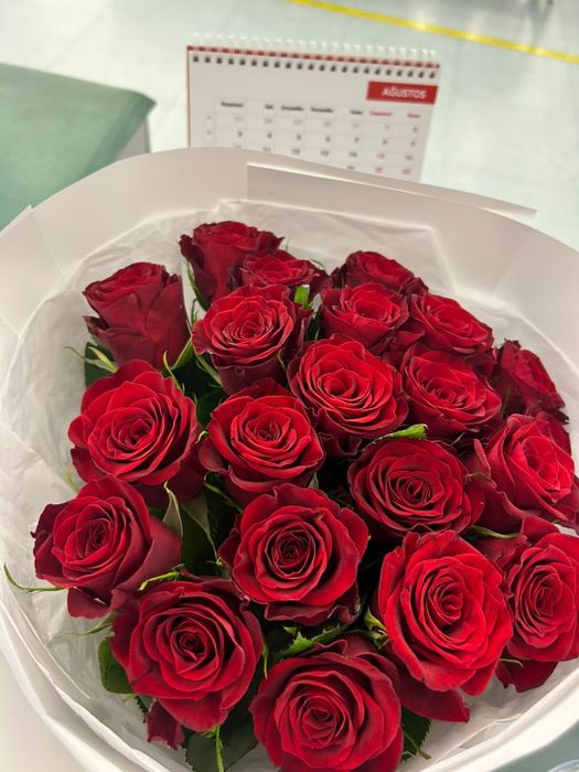 Продам букет цветов свежие