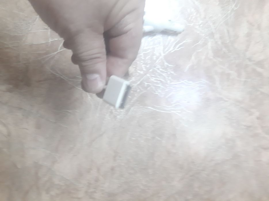 Зарядка для телефона, от прикуривателя в автомобиле