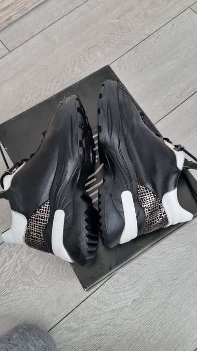 Спортни обувки Alessa