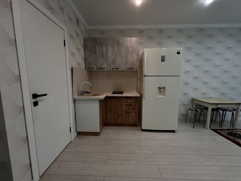 Продается кухня-студия